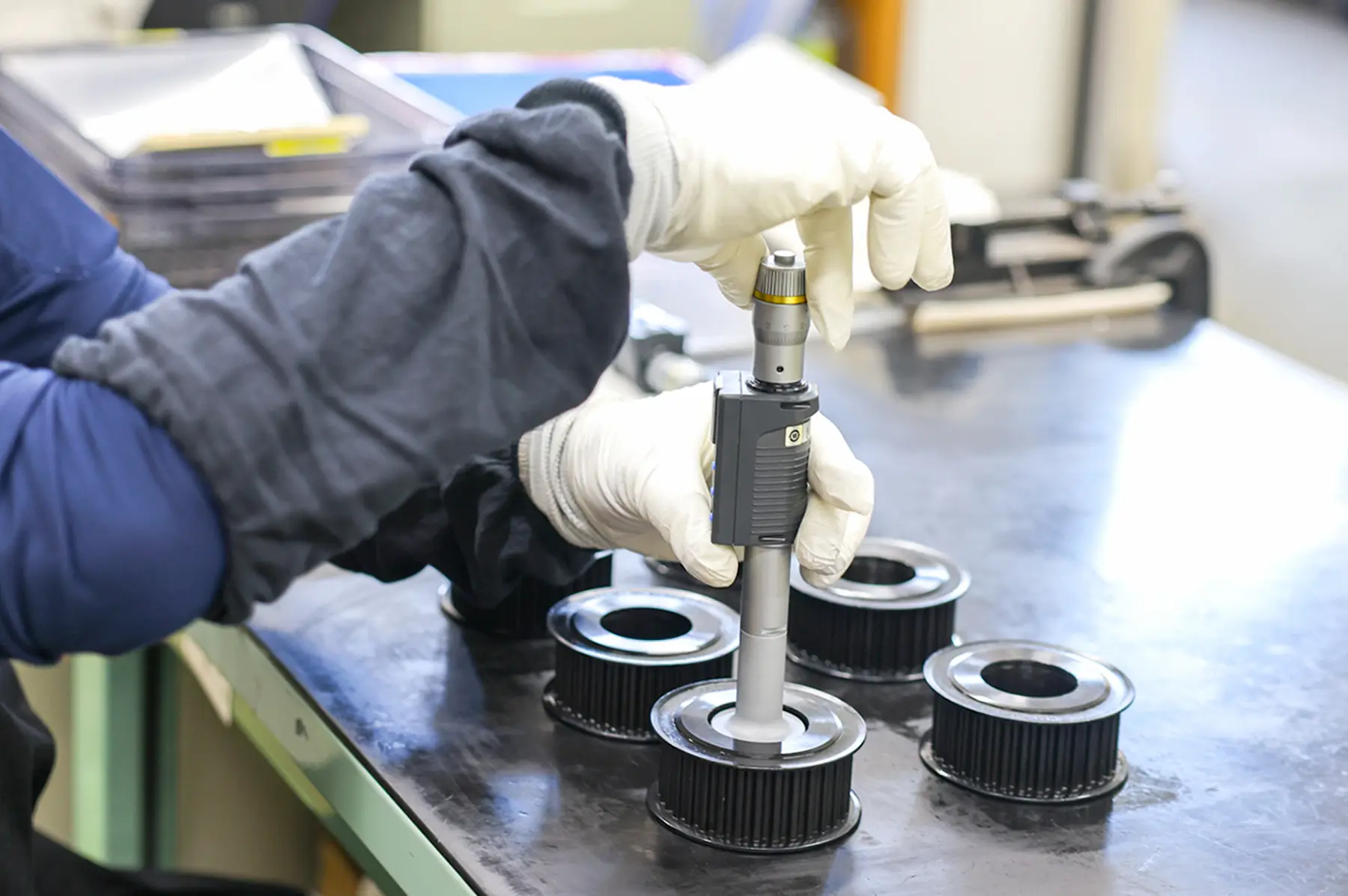 KMTの製造現場の様子